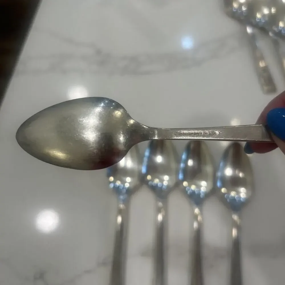 Vtg Set Of 4 Oneida Community CORONATION 6” Spoons Silverplate 1936 Silverware‎